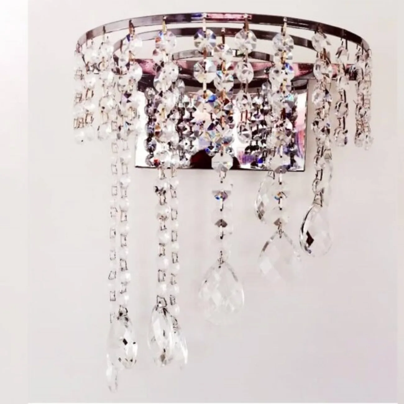 Απλίκα τοίχου με κρύσταλλο Kristalio2